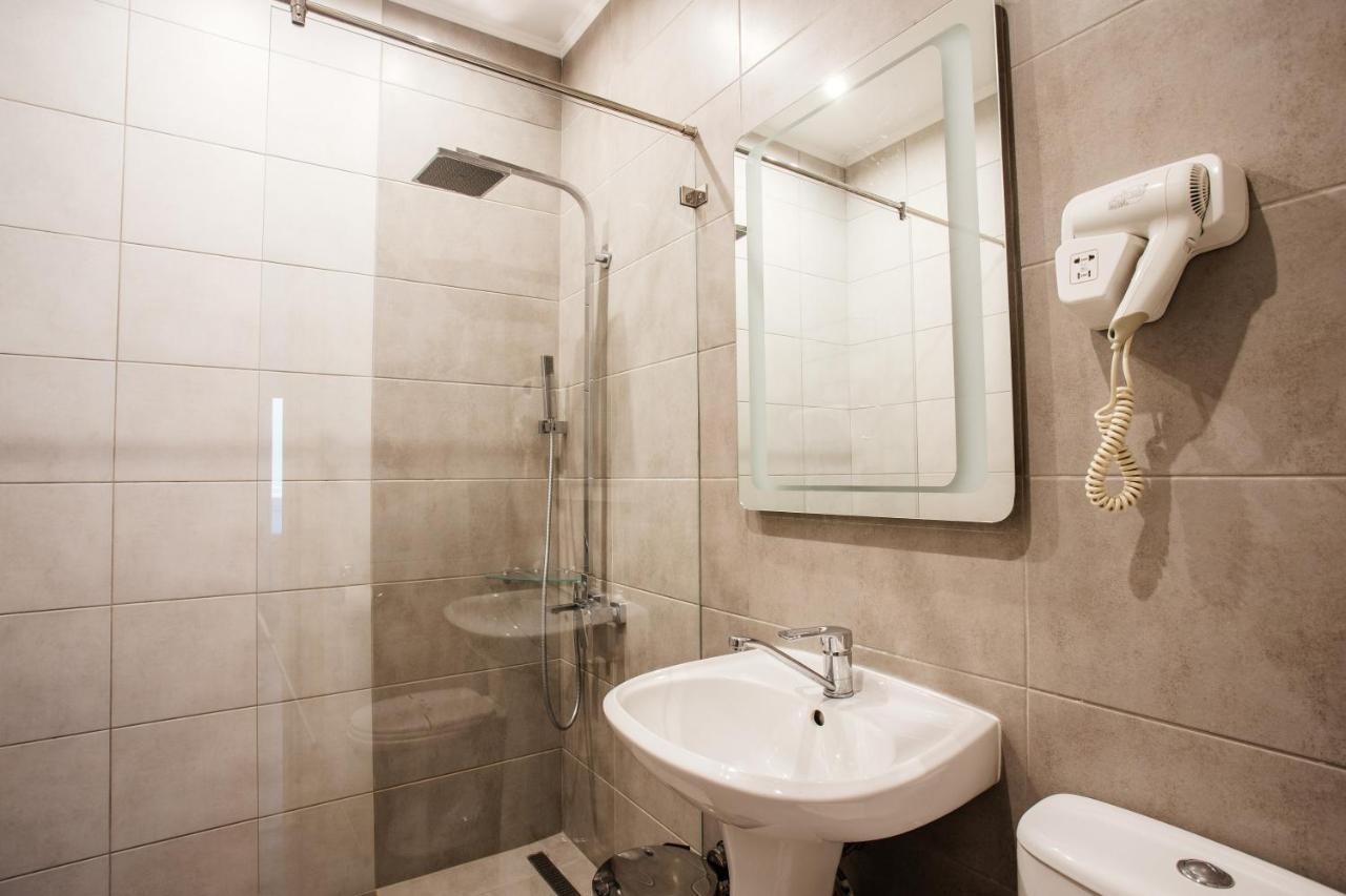Discovery Hotel Lviv Eksteriør bilde